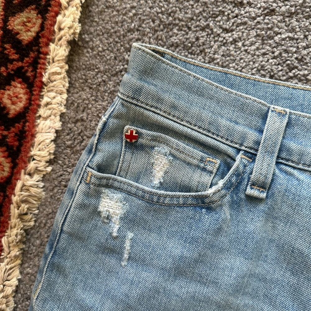 Hudson Noa Jeans - Picture 2 of 8